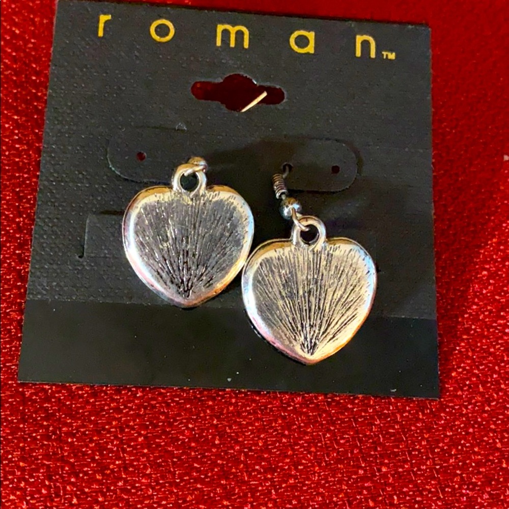 Silver tone hearts